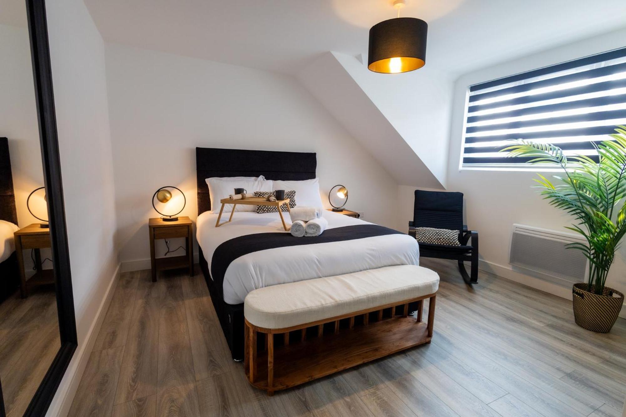 ワトフォードContemporary 3Br Flat In Watfordアパートメント エクステリア 写真